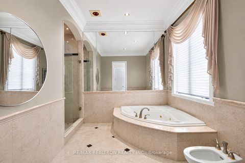 Photo 21 at 16 Boyle Drive, South Richvale, Richmond Hill