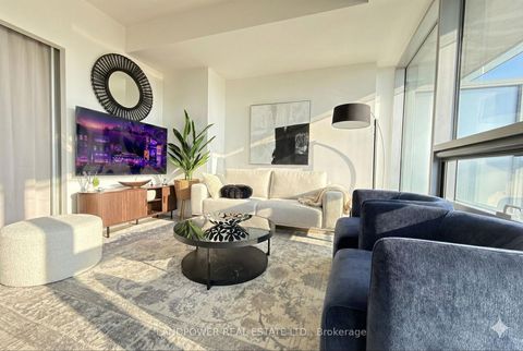 Photo 1 at 6009 - 14 York Street, Waterfront Communities C1, Toronto