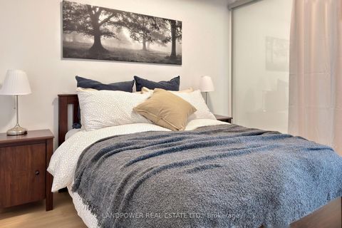 Photo 8 at 6009 - 14 York Street, Waterfront Communities C1, Toronto