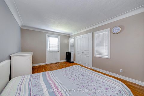 Photo 11 at 19880 Dufferin Street, Rural King, King