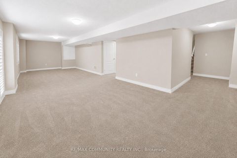 Photo 14 at 1423 Lormel Gate Avenue, Lefroy, Innisfil