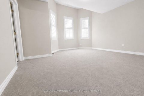 Photo 18 at 1423 Lormel Gate Avenue, Lefroy, Innisfil