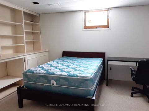 Photo 11 at 105 Whitehorn Crescent, Don Valley Village, Toronto