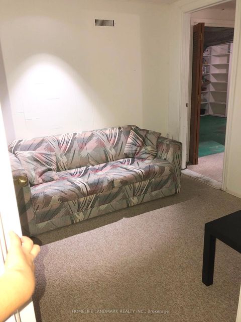 Photo 12 at 105 Whitehorn Crescent, Don Valley Village, Toronto