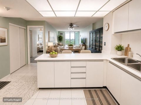 Photo 5 at 810 - 8 Silver Bell Grove, Malvern, Toronto