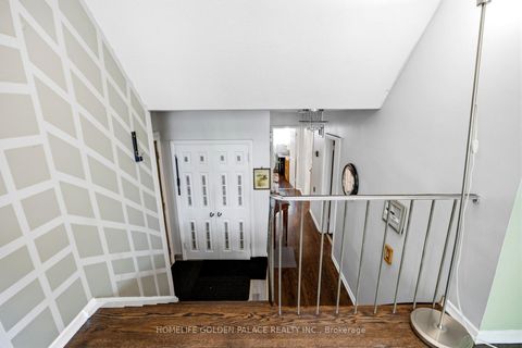 Photo 3 at 913 Brimorton Drive, Woburn, Toronto