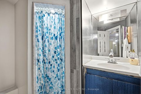 Photo 18 at 913 Brimorton Drive, Woburn, Toronto