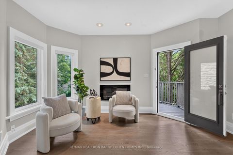 Photo 28 at 33 Munro Boulevard, Windfields, Toronto