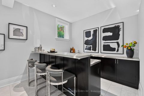 Photo 42 at 33 Munro Boulevard, Windfields, Toronto