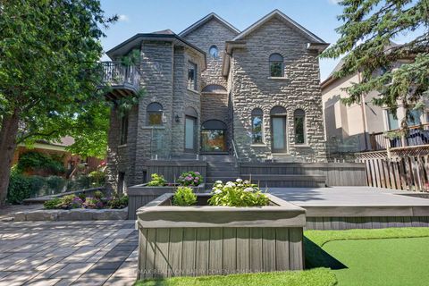 Photo 48 at 33 Munro Boulevard, Windfields, Toronto