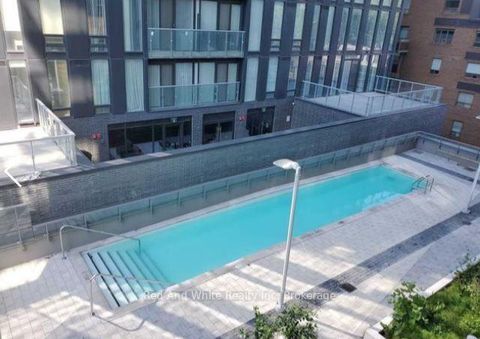 Photo 4 at 3207 - 50 Wellesley Street E, Yonge Corridor, Toronto