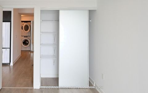 Photo 17 at 3207 - 50 Wellesley Street E, Yonge Corridor, Toronto