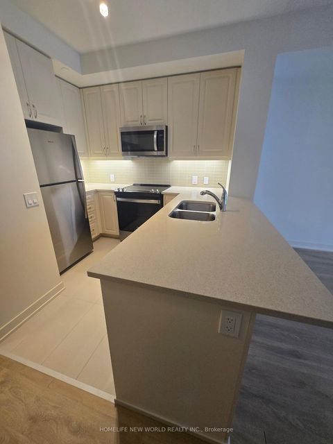 Photo 8 at 1912 - 4955 Yonge Street, Willowdale East, Toronto