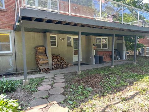Photo 2 at 65 Wallace Street, West Woodbridge, Vaughan