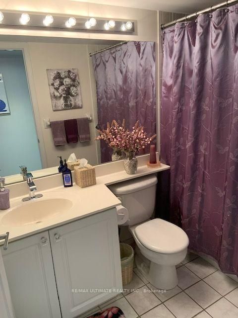 Photo 8 at 808 - 8 Covington Road, Lawrence, Toronto