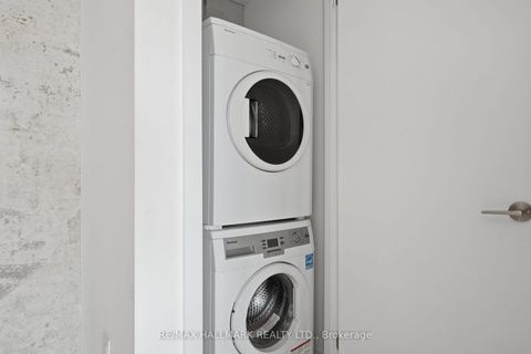 Photo 16 at 518 - 246 Logan Avenue, South Riverdale, Toronto