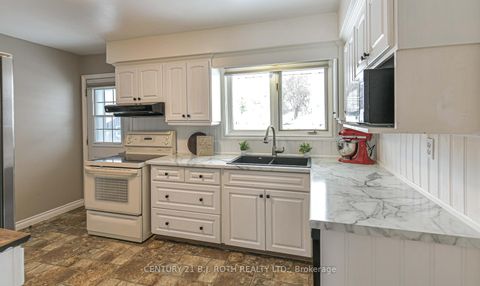 Photo 4 at 201 Point Street, Stayner, Clearview
