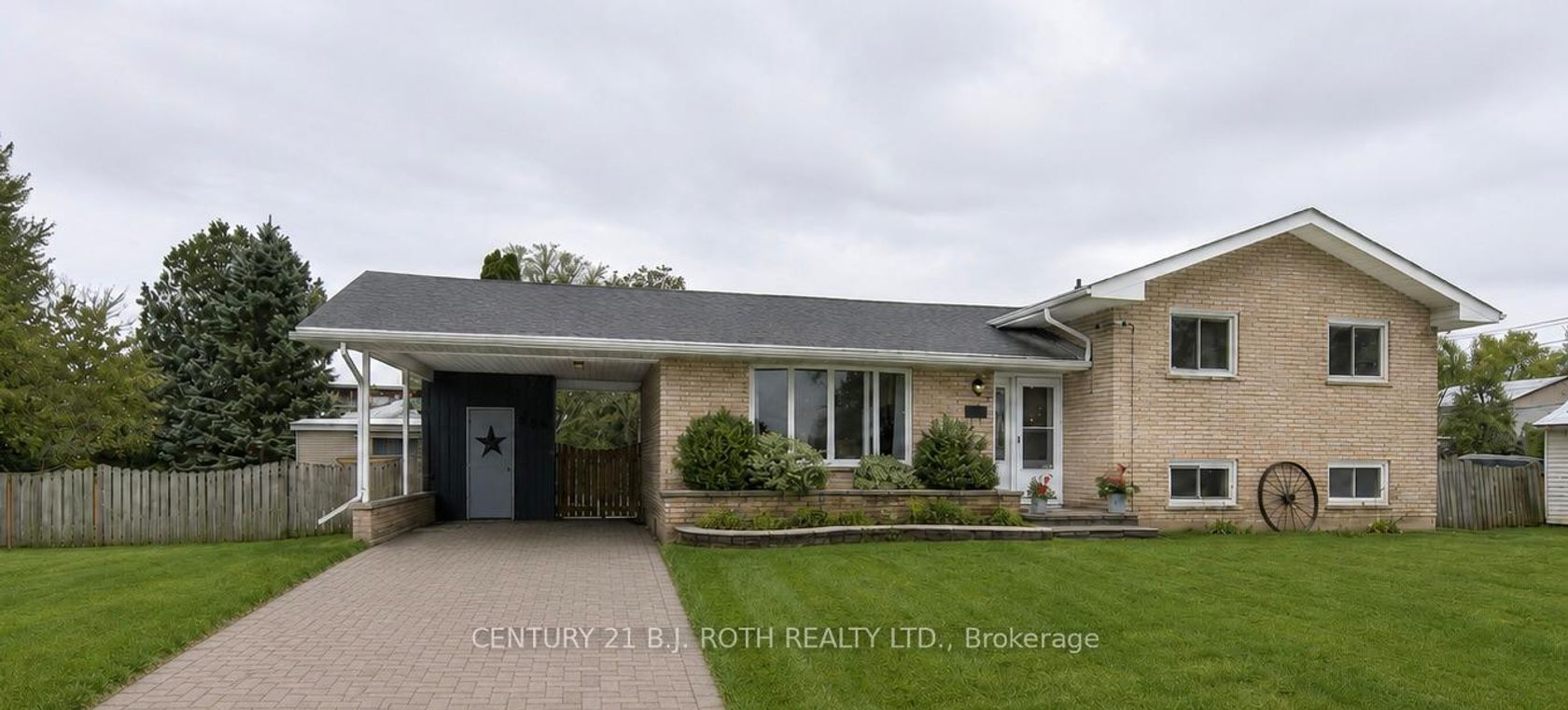 201 Point Street, Stayner, Clearview photo number 2