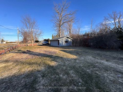 Photo 9 at 579 Duclos Point Road, Virginia, Georgina