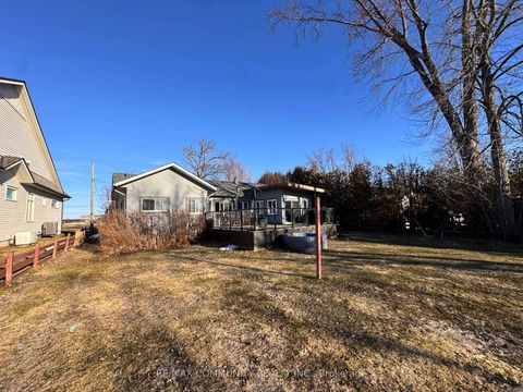 Photo 12 at 579 Duclos Point Road, Virginia, Georgina