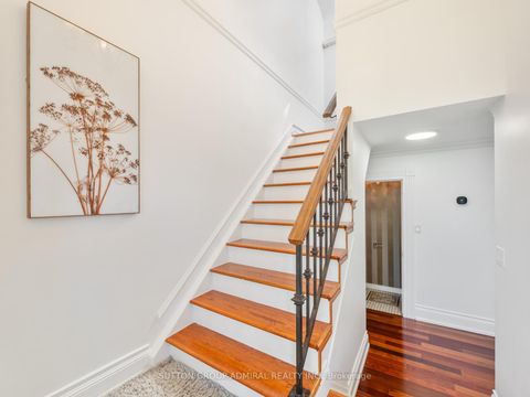 Photo 3 at 21 Rialto Drive, Donalda, Toronto