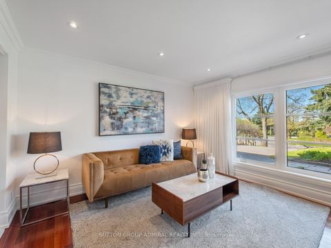 Photo 6 at 21 Rialto Drive, Donalda, Toronto