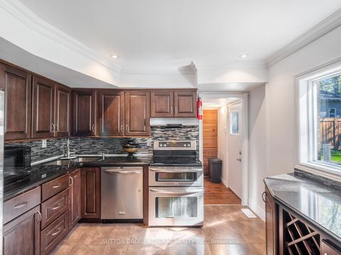Photo 10 at 21 Rialto Drive, Donalda, Toronto