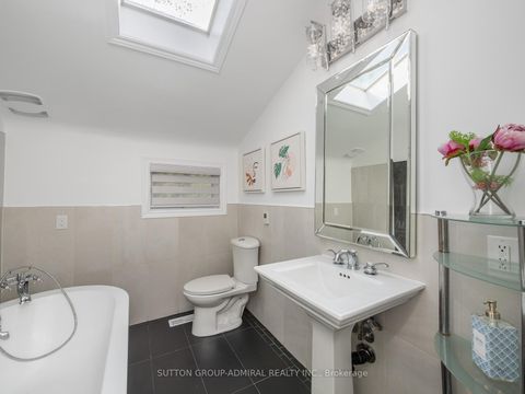 Photo 22 at 21 Rialto Drive, Donalda, Toronto