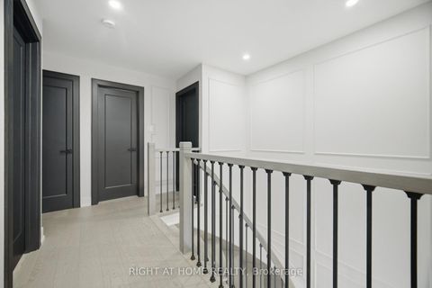 Photo 19 at 4 Simmons Crescent, Aurora Highlands, Aurora