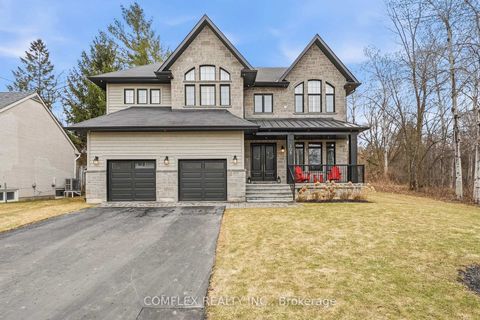 Photo 2 at 108 Avenue Road, Central Newmarket, Newmarket