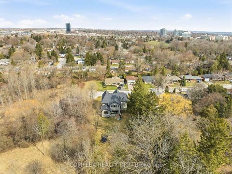 Photo 4 at 108 Avenue Road, Central Newmarket, Newmarket