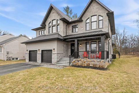 Photo 33 at 108 Avenue Road, Central Newmarket, Newmarket