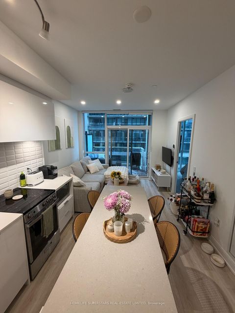 Photo 14 at 407 - 65 Annie Craig Drive, Mimico, Toronto