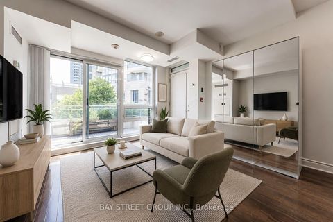 Photo 1 at 221 - 31 Olive Avenue, Willowdale East, Toronto