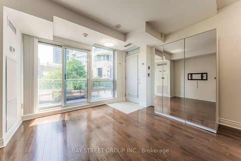 Photo 16 at 221 - 31 Olive Avenue, Willowdale East, Toronto