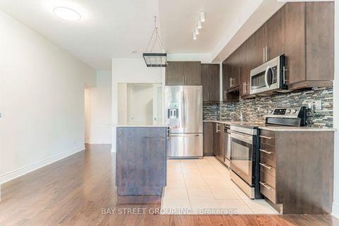 Photo 18 at 221 - 31 Olive Avenue, Willowdale East, Toronto
