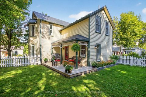 Photo 0 at 221 Prospect Street, Central Newmarket, Newmarket
