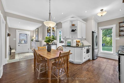 Photo 11 at 221 Prospect Street, Central Newmarket, Newmarket