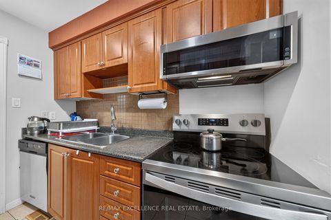 Photo 21 at 91 Woolenscote Circle, Clairville, Toronto
