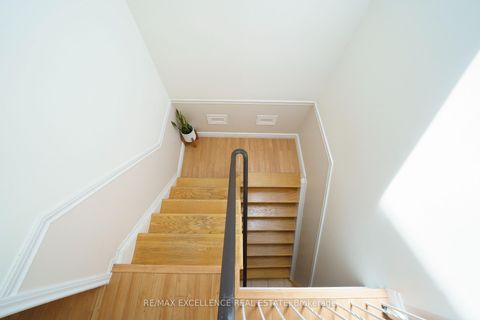 Photo 26 at 91 Woolenscote Circle, Clairville, Toronto