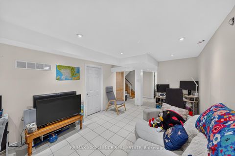 Photo 40 at 91 Woolenscote Circle, Clairville, Toronto