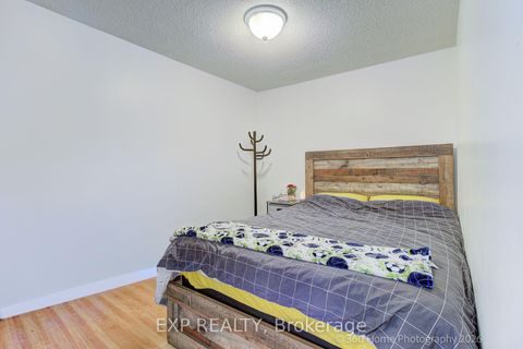 Photo 5 at 1705 - 8 Rean Drive, Bayview Village, Toronto