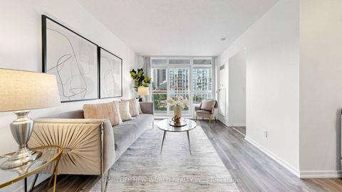 Photo 3 at 425 - 38 Joe Shuster Way, Niagara, Toronto