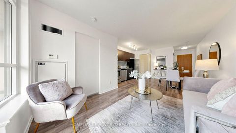 Photo 4 at 425 - 38 Joe Shuster Way, Niagara, Toronto
