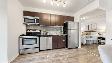 Photo 8 at 425 - 38 Joe Shuster Way, Niagara, Toronto