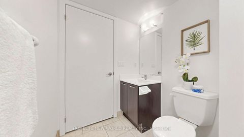 Photo 15 at 425 - 38 Joe Shuster Way, Niagara, Toronto