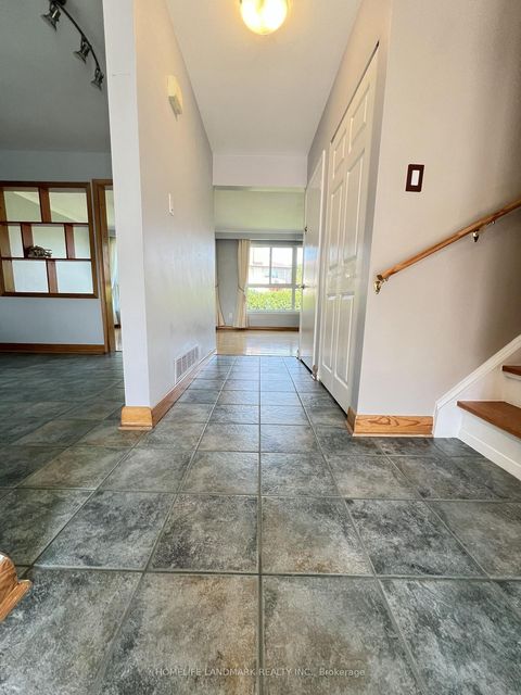 Photo 4 at 27 Tillplain Road, Bathurst Manor, Toronto