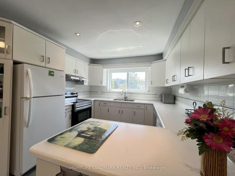 Photo 7 at 27 Tillplain Road, Bathurst Manor, Toronto