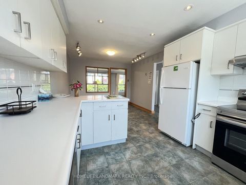 Photo 8 at 27 Tillplain Road, Bathurst Manor, Toronto