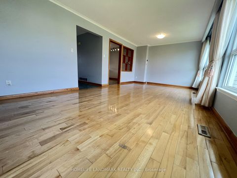 Photo 11 at 27 Tillplain Road, Bathurst Manor, Toronto